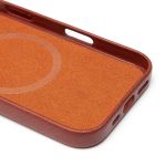 Чехол для Apple iPhone 16 Pro натуральная кожа MagSafe <коричневый>