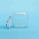 Чехол для кейса наушников Apple AirPods 4 силиконовый с карабином <прозрачный>